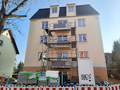 Balkongeländer mit Trepa-Füllung